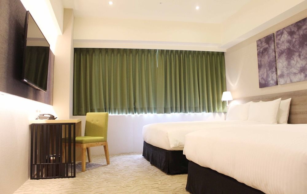Aeris International Hotel Taizhong Zewnętrze zdjęcie