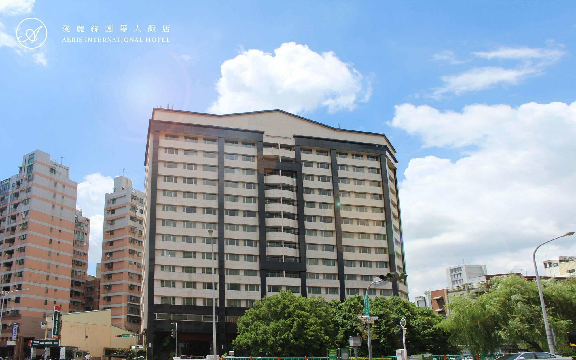 Aeris International Hotel Taizhong Zewnętrze zdjęcie